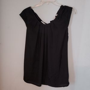 Lauren Conrad small blouse.